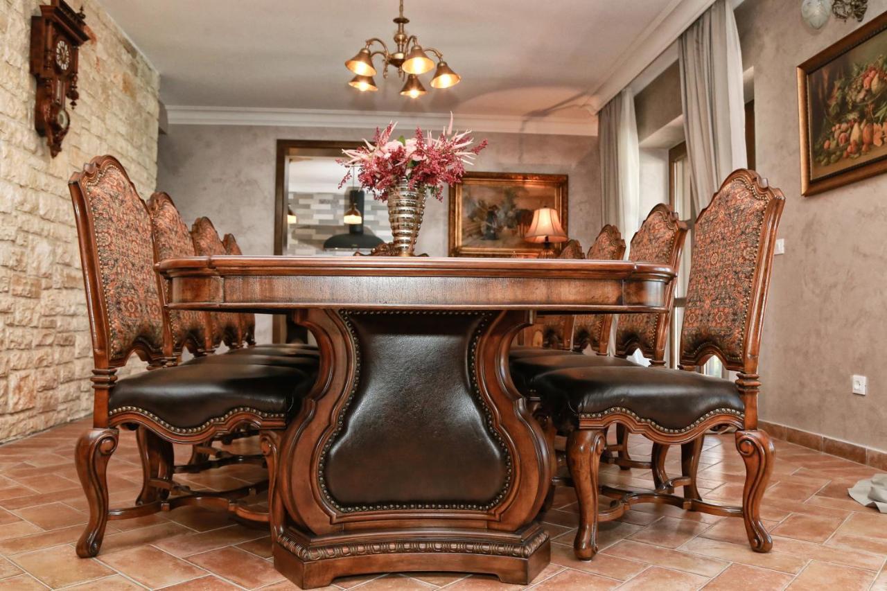 Villa Carolus-Luxurious Istrian Villa Barat  المظهر الخارجي الصورة