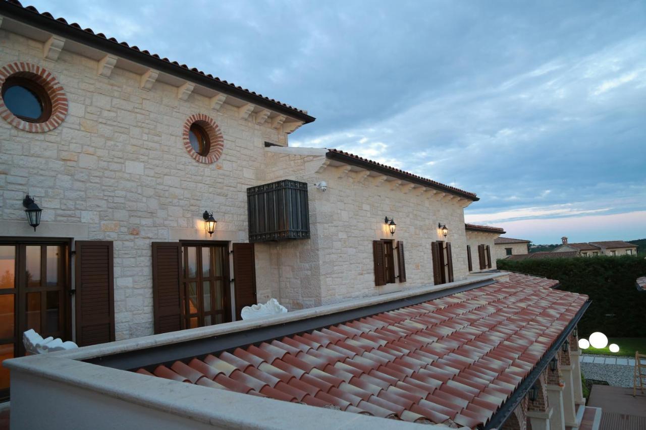 Villa Carolus-Luxurious Istrian Villa Barat  المظهر الخارجي الصورة