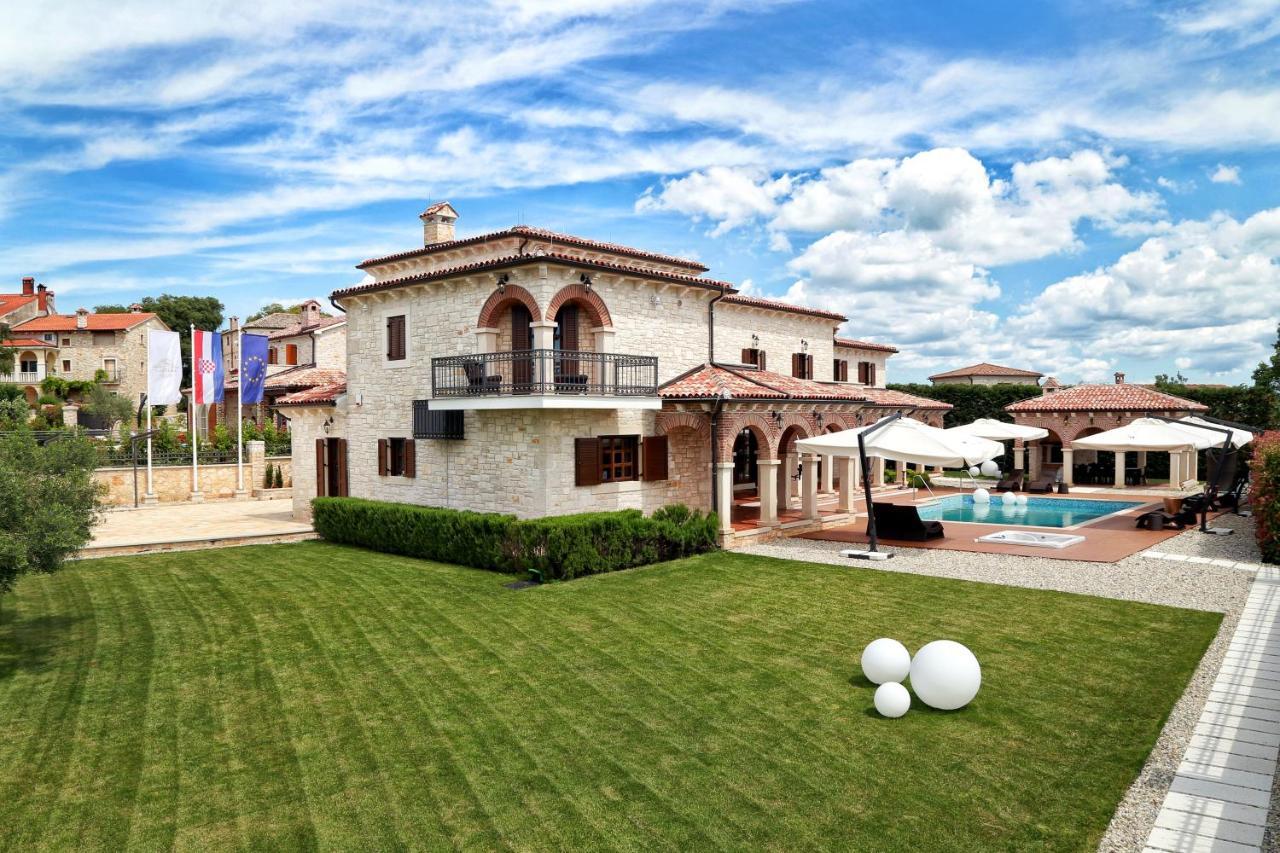 Villa Carolus-Luxurious Istrian Villa Barat  المظهر الخارجي الصورة