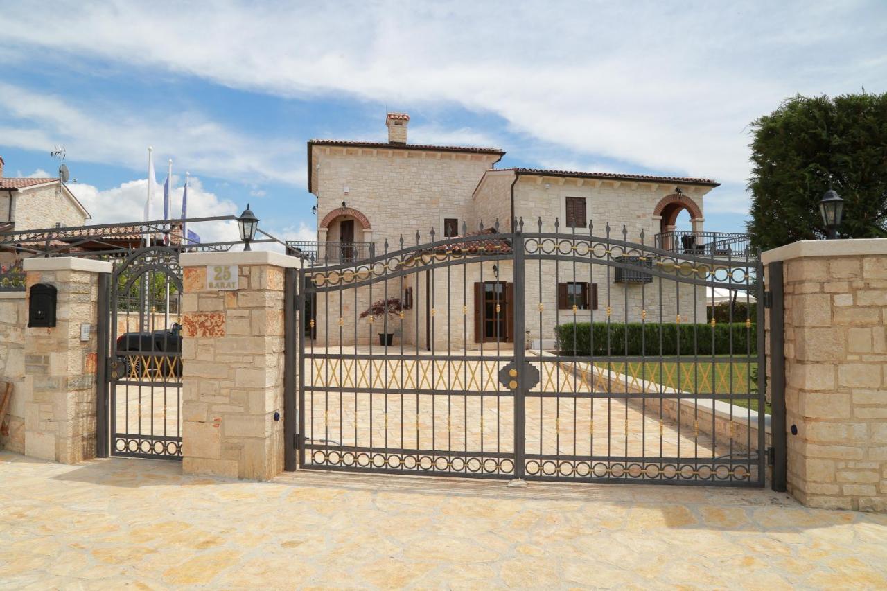 Villa Carolus-Luxurious Istrian Villa Barat  المظهر الخارجي الصورة