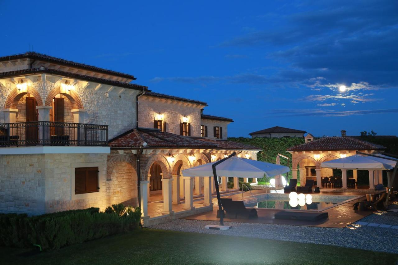 Villa Carolus-Luxurious Istrian Villa Barat  المظهر الخارجي الصورة