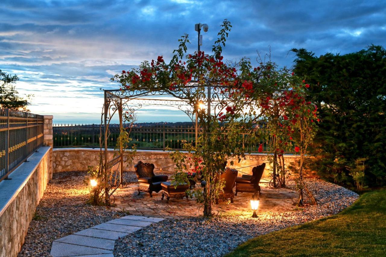 Villa Carolus-Luxurious Istrian Villa Barat  المظهر الخارجي الصورة