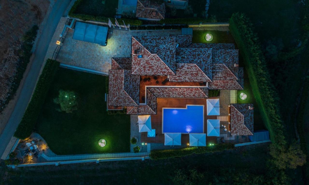 Villa Carolus-Luxurious Istrian Villa Barat  المظهر الخارجي الصورة