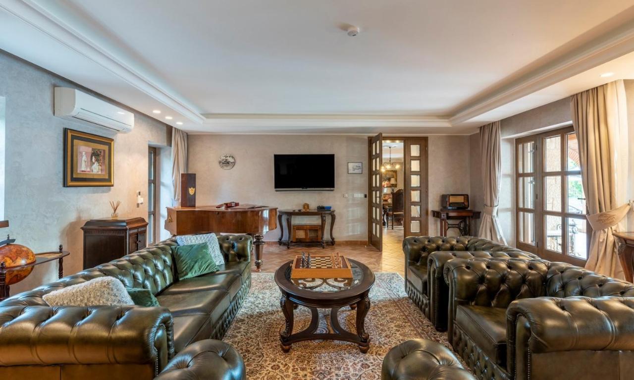 Villa Carolus-Luxurious Istrian Villa Barat  المظهر الخارجي الصورة
