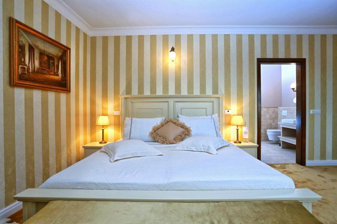 Villa Carolus-Luxurious Istrian Villa Barat  المظهر الخارجي الصورة