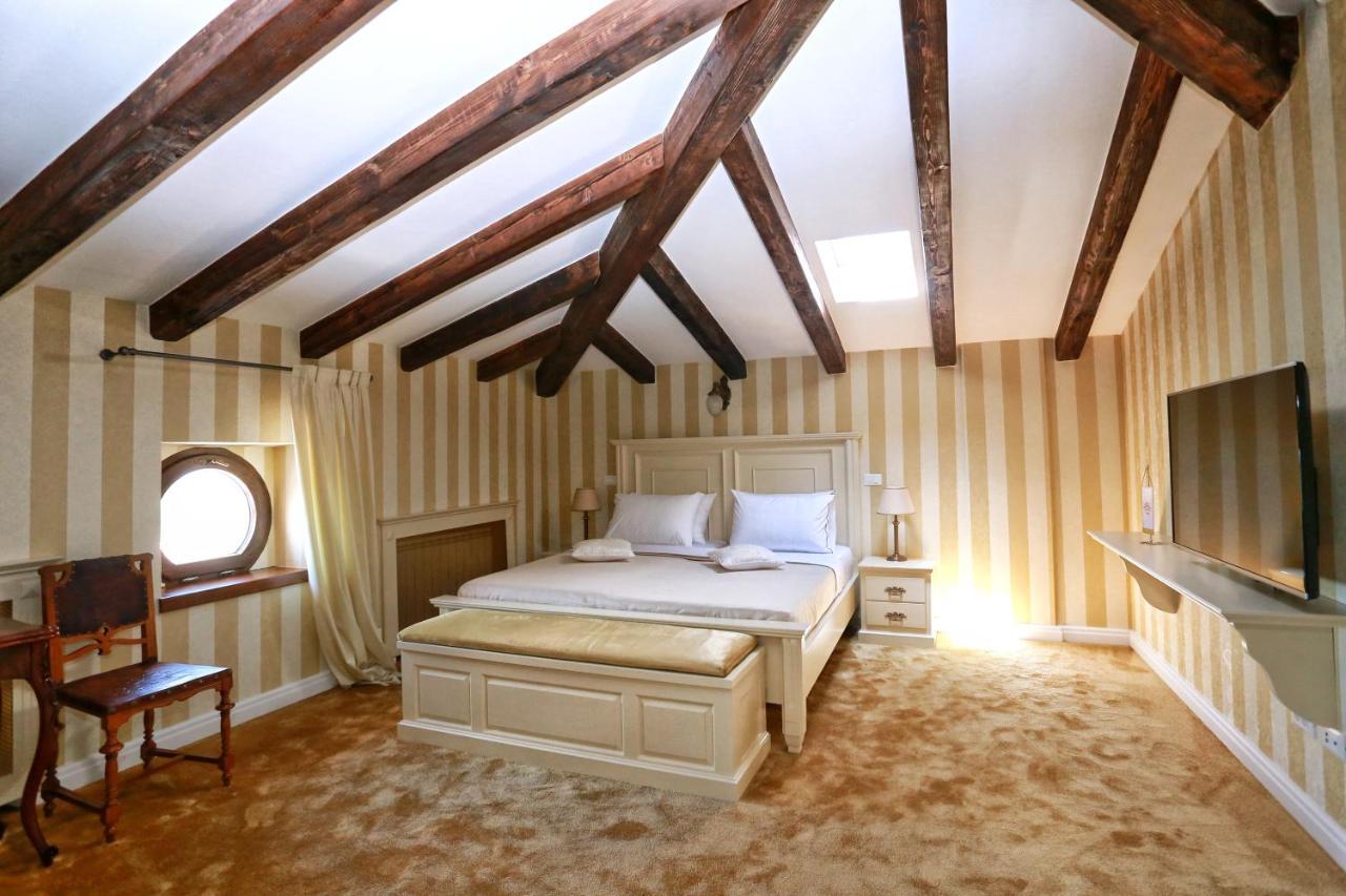 Villa Carolus-Luxurious Istrian Villa Barat  المظهر الخارجي الصورة