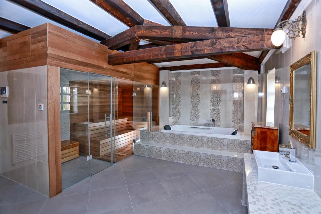 Villa Carolus-Luxurious Istrian Villa Barat  المظهر الخارجي الصورة
